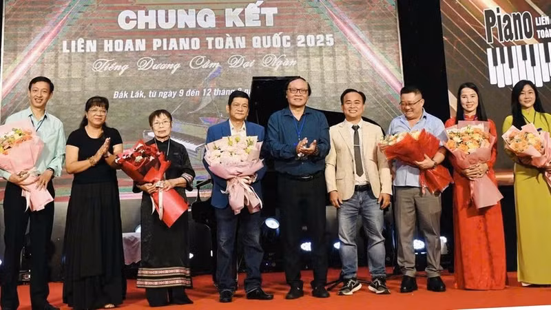 The National Piano Competition 2025 left a strong impression on the piano movement in the Central Highlands region.