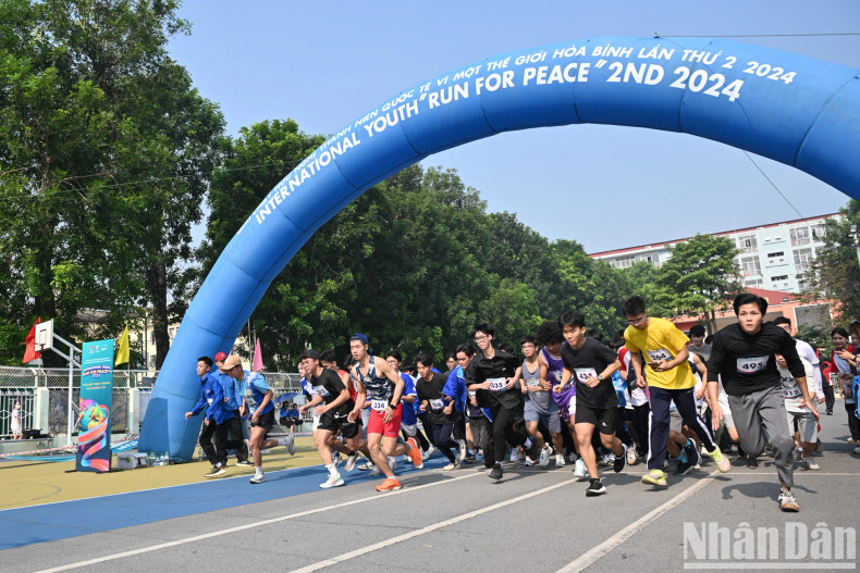 The International Youth “Run for a Peace” competition The International Youth “Run for a Peace” competition