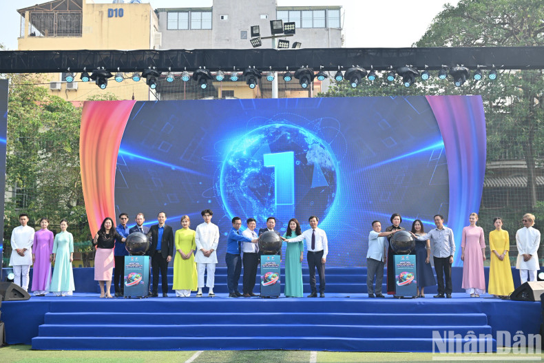 Delegates launch the 3rd International Youth Festival 2024. Delegates launch the 3rd International Youth Festival 2024.