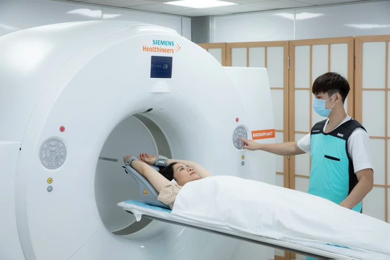 Siemens Biograph mCT 64 PET_CT full AI system is available in Vietnam for the first time. Siemens Biograph mCT 64 PET_CT full AI system is available in Vietnam for the first time.