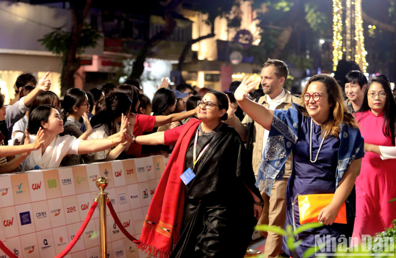 Artists and filmmakers from Bangladesh.