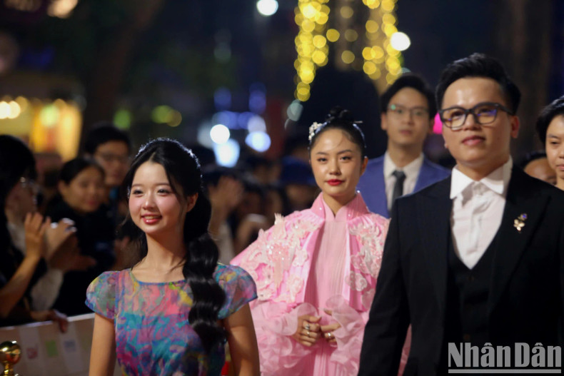 Artists and producers of the film ‘Cam’