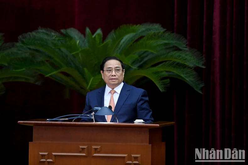 Prime Minister Pham Minh Chinh speaks at the event.