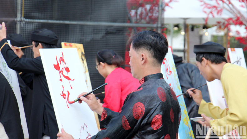 The Vietnamese Tet Festival welcoming the 2024 Lunar New Year takes place from January 24 to February 14.