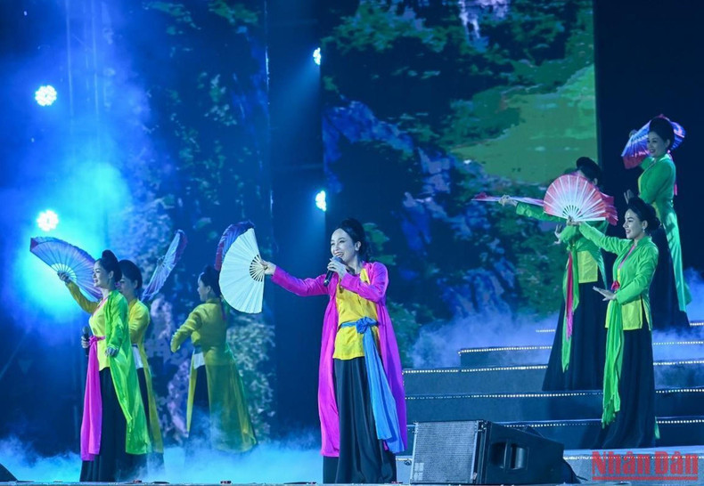 A performance at the ceremony. A performance at the ceremony.