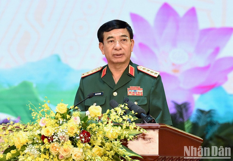 Minister of National Defence General Phan Van Giang delivers a speech. Minister of National Defence General Phan Van Giang delivers a speech.