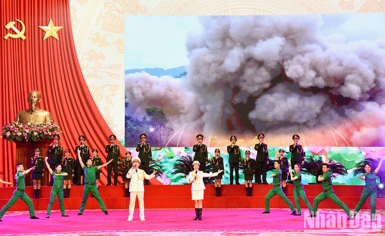 An arts programme opens the ceremony. An arts programme opens the ceremony.