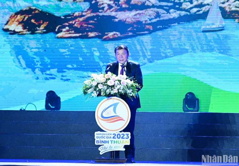 Minister of Culture, Sports and Tourism Nguyen Van Hung, head of the Steering Committee for the National Tourism Year 2023, speaks at the opening ceremony. Minister of Culture, Sports and Tourism Nguyen Van Hung, head of the Steering Committee for the National Tourism Year 2023, speaks at the opening ceremony.
