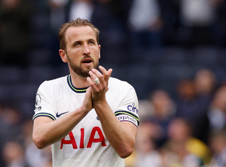 Tottenham Hotspur's Harry Kane applauds fans after the match - Premier League - Tottenham Hotspur v Crystal Palace - Tottenham Hotspur Stadium, London, the UK - May 6, 2023. (Photo: Action Images via Reuters)
