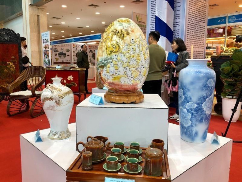 The winning products are on display at Hanoi Gift Show.