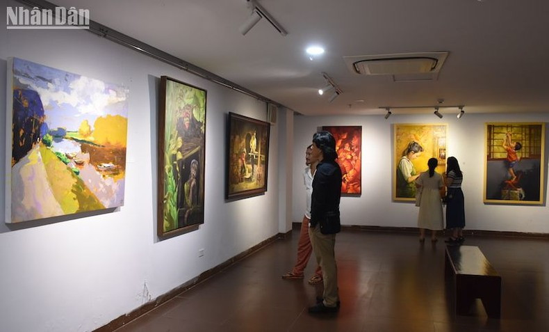 A corner of the Young Fine Art Exhibition - Da Nang 2023. (Photo: ANH DAO) A corner of the Young Fine Art Exhibition - Da Nang 2023. (Photo: ANH DAO)