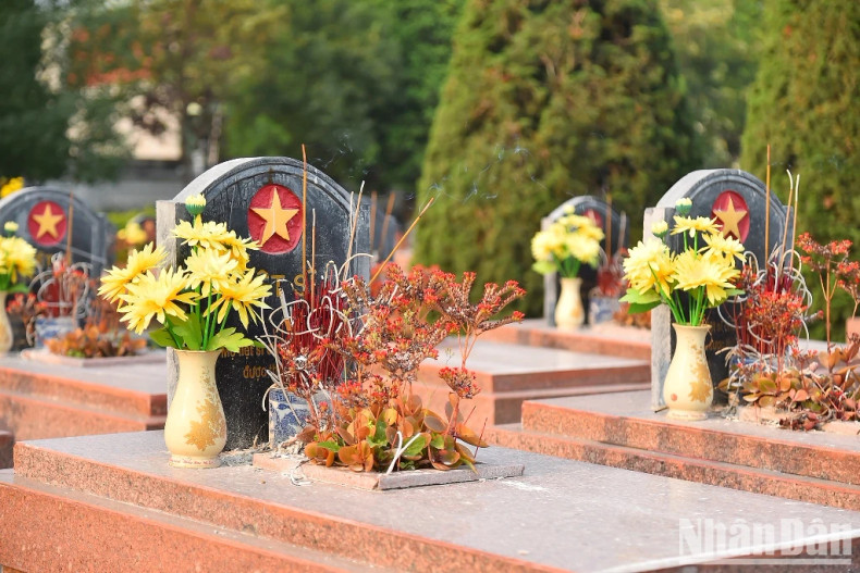 Since its construction, the cemetery has always been looked after, cared for, and protected. Every day, A1 Martyrs Cemetery is open from 7.00 am to 6.00 pm to welcome domestic and international tourists.