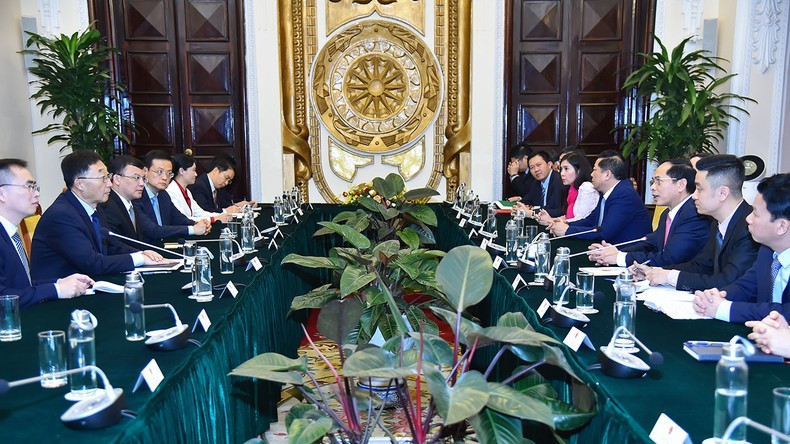 An overview of the meeting.