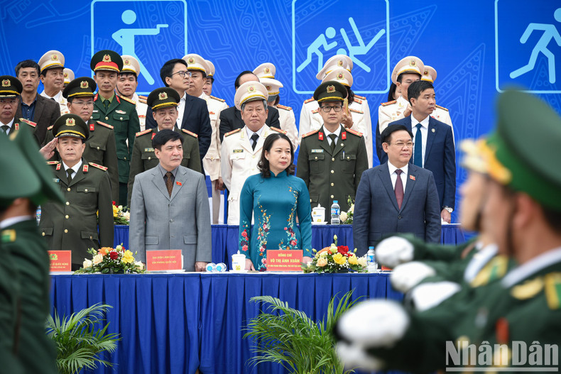 National Assembly Chairman Vuong Dinh Hue and delegates attended the ceremony. National Assembly Chairman Vuong Dinh Hue and delegates attended the ceremony.