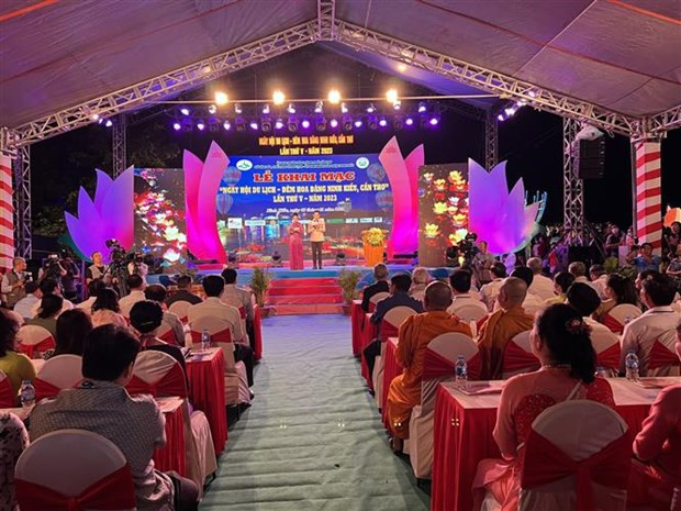 At the opening ceremony (Photo: VNA)