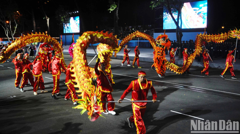 After the second full rehearsal on April 22, there will be a pre-check on April 25 and a national-level full rehearsal on April 27. The official parade will take place on Le Duan Street, in front of the Independence Palace on the morning of April 30.