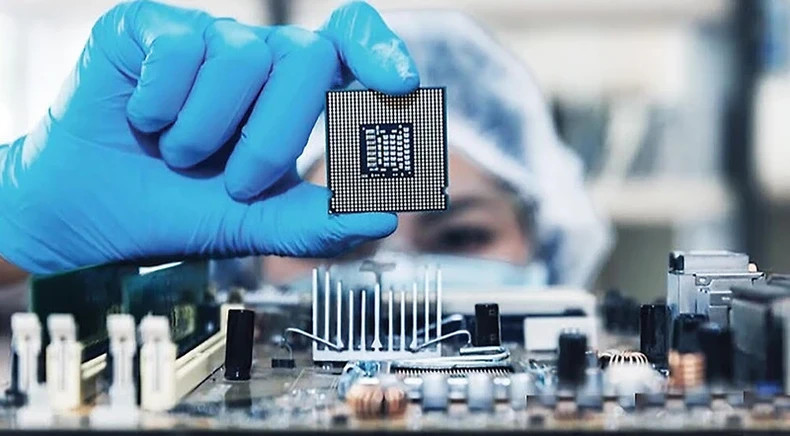 Wide-open opportunities, but the semiconductor field demands high ability and potential from students. (Illustrative photo) Wide-open opportunities, but the semiconductor field demands high ability and potential from students. (Illustrative photo)