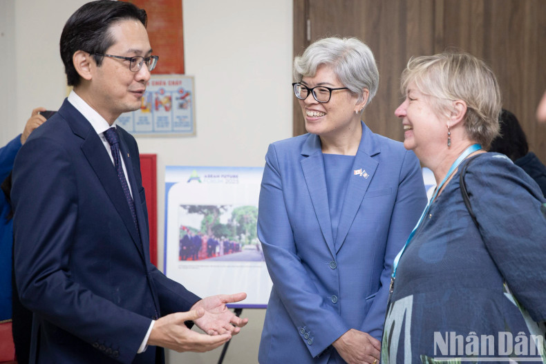 AFF 2025 spans two days and features several plenary sessions on topics including: major trends affecting ASEAN and the world through 2035; strengthening ASEAN’s foundational principles to address future challenges; sub-regional cooperation aimed at promoting resilience and sustainable development; governance of emerging technologies to ensure comprehensive security; and ASEAN’s role in fostering unity and promoting peace in a fragmented world.