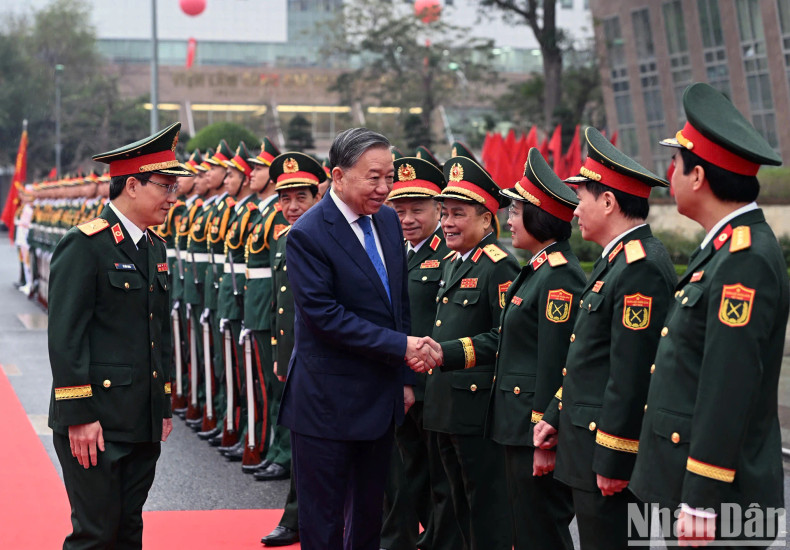 General Secretary To Lam and the delegates attending the ceremony. General Secretary To Lam and the delegates attending the ceremony.