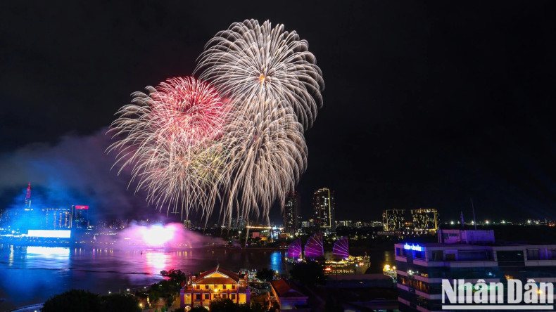 Fireworks as seen from Ho Chi Minh City University of Law. Fireworks as seen from Ho Chi Minh City University of Law.