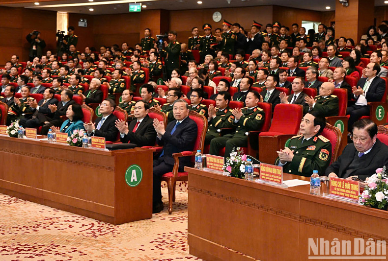 General Secretary To Lam, National Assembly Chairman Tran Thanh Man, along with other Party and State leaders and delegates, at the ceremony. General Secretary To Lam, National Assembly Chairman Tran Thanh Man, along with other Party and State leaders and delegates, at the ceremony.
