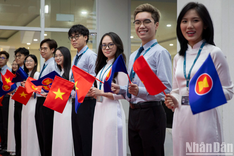 The ASEAN Future Forum (AFF) 2025 is held from February 25 to 26 in Hanoi under the theme “Building a United, Inclusive, and Resilient ASEAN in a Changing World.” This multilateral event is initiated and organised by Vietnam.