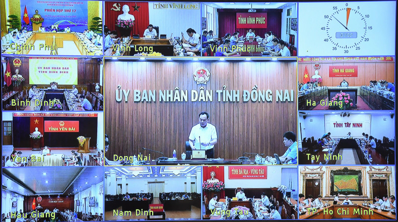 The meeting was connected online from the Government headquarters to 49 centrally governed provinces and cities involved in key national and transport infrastructure projects. The meeting was connected online from the Government headquarters to 49 centrally governed provinces and cities involved in key national and transport infrastructure projects.