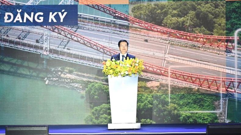 Deputy Prime Minister Mai Van Chinh speaks at the conference. Deputy Prime Minister Mai Van Chinh speaks at the conference.