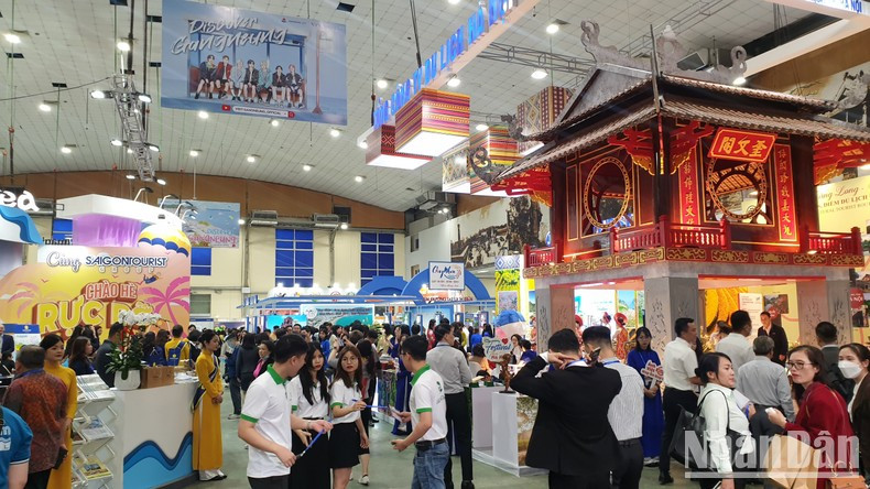 This year’s event features 450 pavilions.