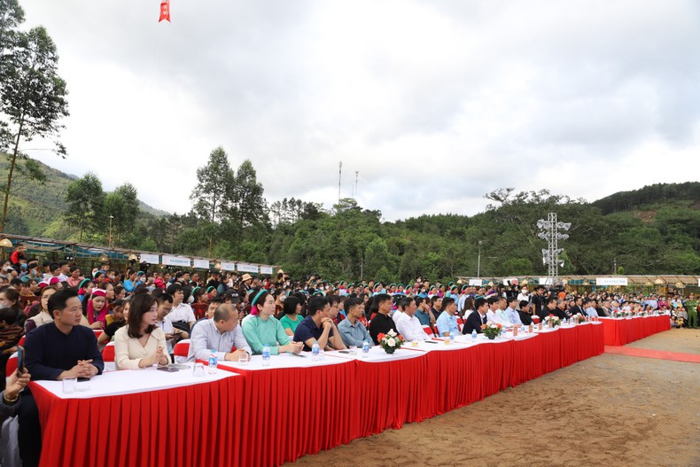 Large numbers of people and tourists attended the Ethnic Culture and Sports Festival of Binh Lieu District 2023. Large numbers of people and tourists attended the Ethnic Culture and Sports Festival of Binh Lieu District 2023.