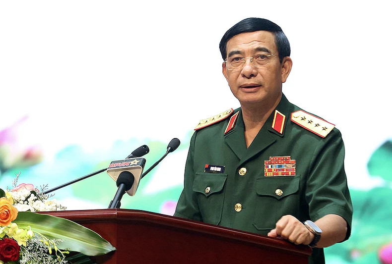 General Phan Van Giang, Politburo member, Minister of National Defence speaking at the ceremony.