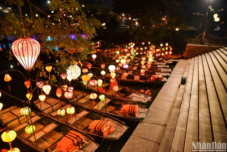 Hoa Lu Ancient Town is expected to expand its entertainment - culinary - shopping space to attract a large number of domestic and international tourists to Ninh Binh.