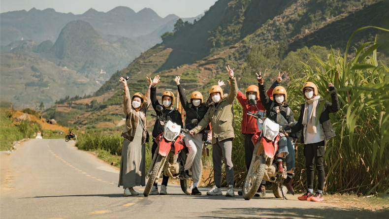 Young travellers will help to foster tourism development in localities they visited by sharing their itineraries on online platforms (Photo: tuoitrethudo.com.vn) Young travellers will help to foster tourism development in localities they visited by sharing their itineraries on online platforms (Photo: tuoitrethudo.com.vn)