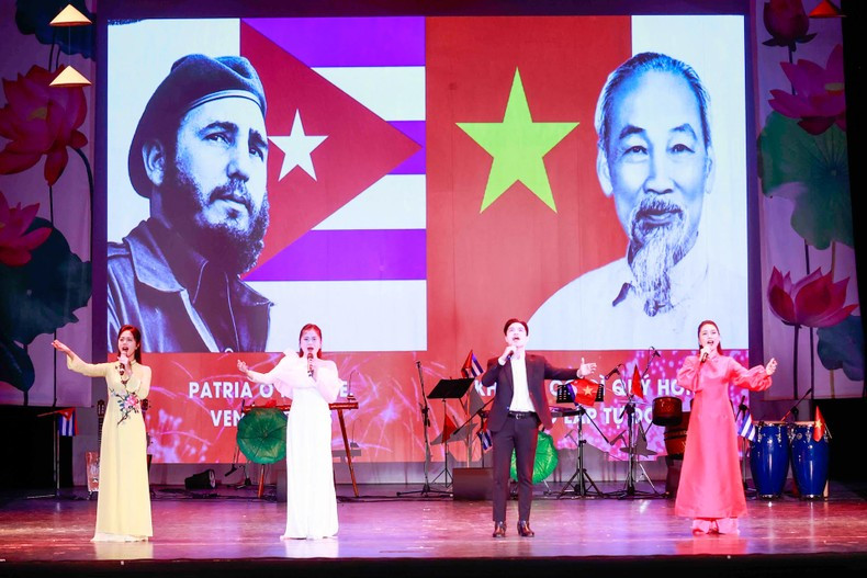 A performance at the programme. A performance at the programme.