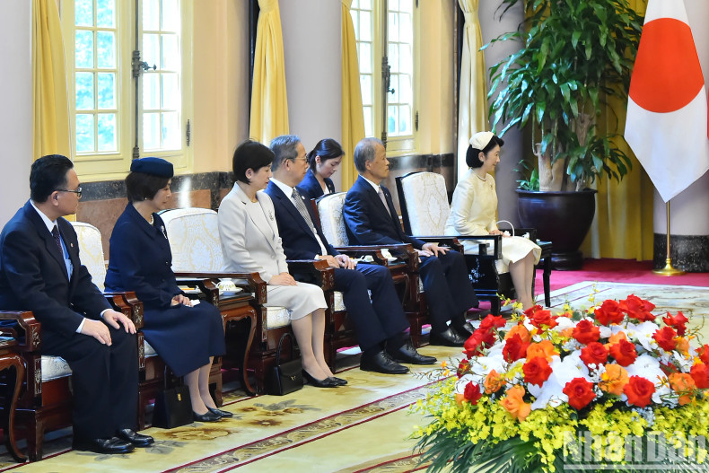 Crown Princess Kiko and the Japanese delegation at the talks.