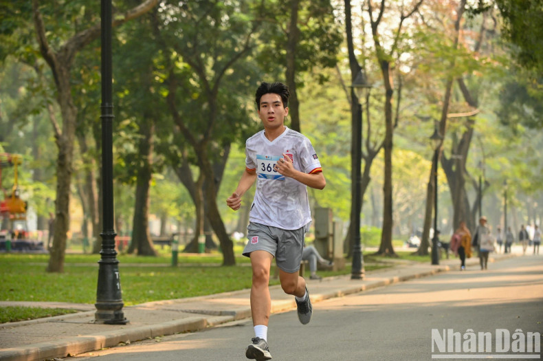 Themed ‘For a peaceful world’, the run aims to encourage sporting activities for better health while promoting friendship and cultural exchanges among youths. Themed ‘For a peaceful world’, the run aims to encourage sporting activities for better health while promoting friendship and cultural exchanges among youths.