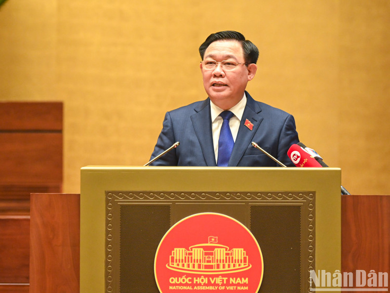 The event was held under the chair of NA Chairman Vuong Dinh Hue.