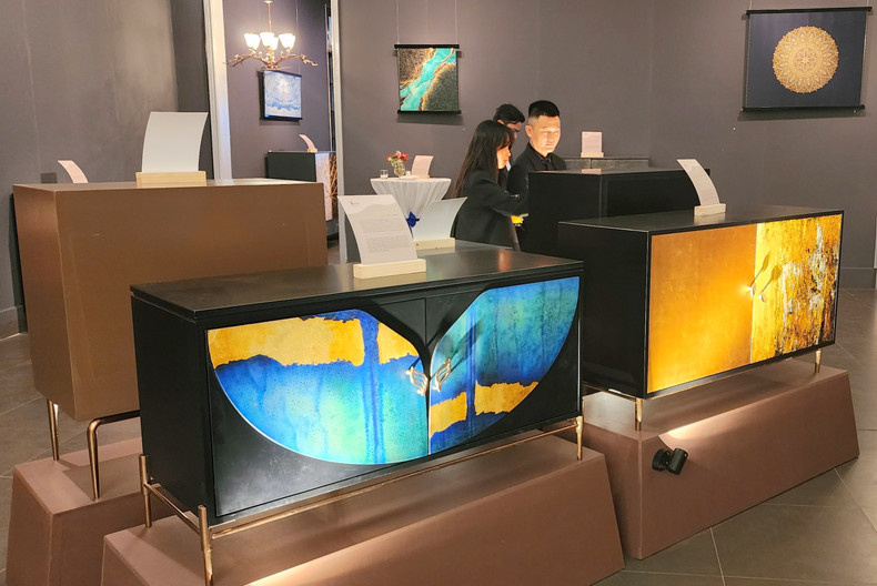 Works on display at the exhibition (Photo: NDO/Thu Hang)