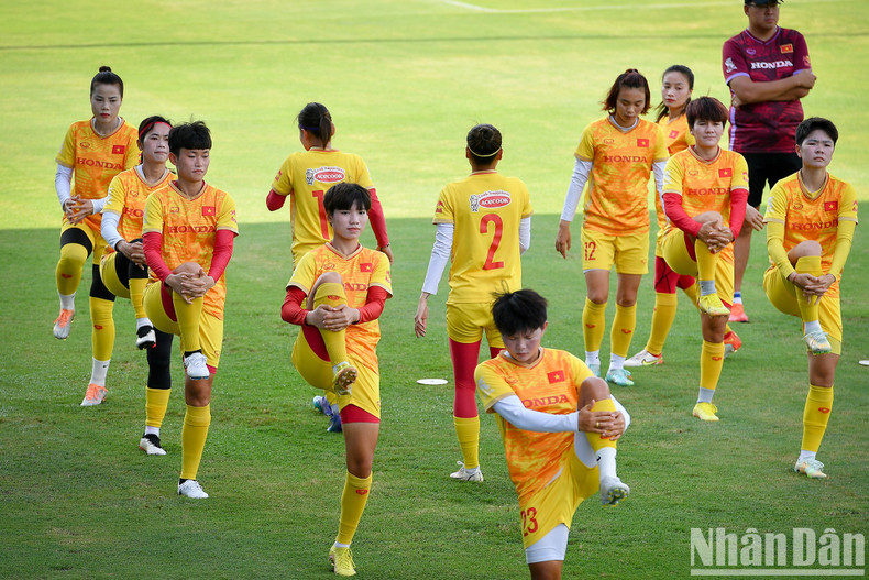 Players at the training session.