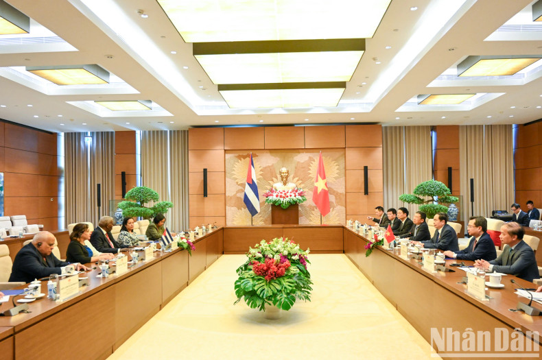 Overview of the talks at the National Assembly House.