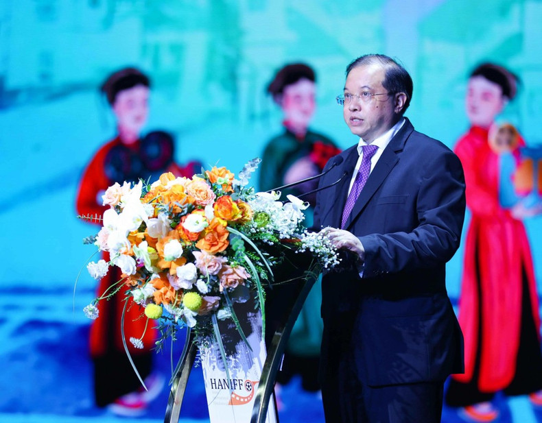 Deputy Minister of Culture, Sports and Tourism Ta Quang Dong speaks at the opening ceremony of the 7th Hanoi International Film Festival 2024. (Photo: VNA)