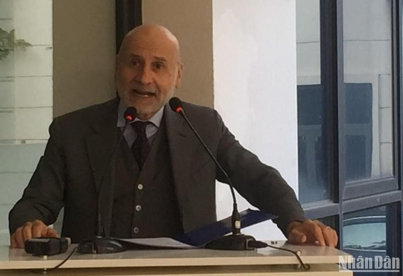 Ambassador Antonio Alessandro affirmed that Italy is always ready to support and cooperate with Vietnam in the field of space technology and applications. Ambassador Antonio Alessandro affirmed that Italy is always ready to support and cooperate with Vietnam in the field of space technology and applications.