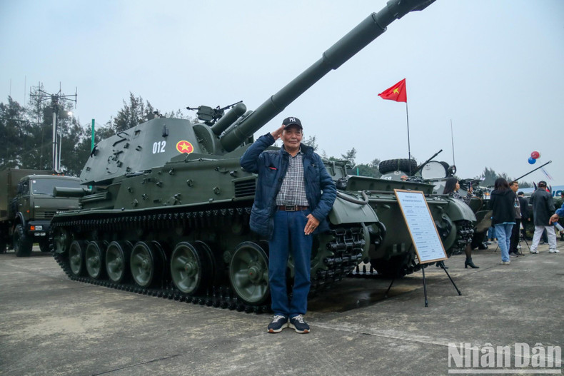 A veteran recalls memories from the long days of resistance.