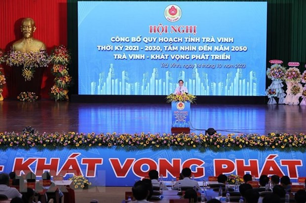 At the ceremony to announce Tra Vinh’s master plan for 2021-2030. (Photo: VNA) At the ceremony to announce Tra Vinh’s master plan for 2021-2030. (Photo: VNA)