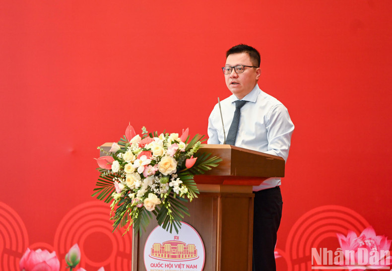 [In Picture] NA Chairman meets with press agencies on Revolutionary Press Day ảnh 2