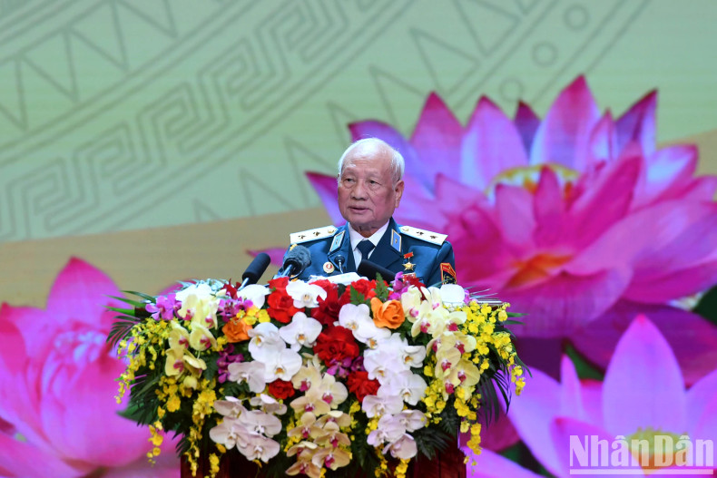Representative of Vietnamese veterans, Lieutenant General Nguyen Van Phiet, Hero of the People's Armed Forces, speaking. Representative of Vietnamese veterans, Lieutenant General Nguyen Van Phiet, Hero of the People's Armed Forces, speaking.