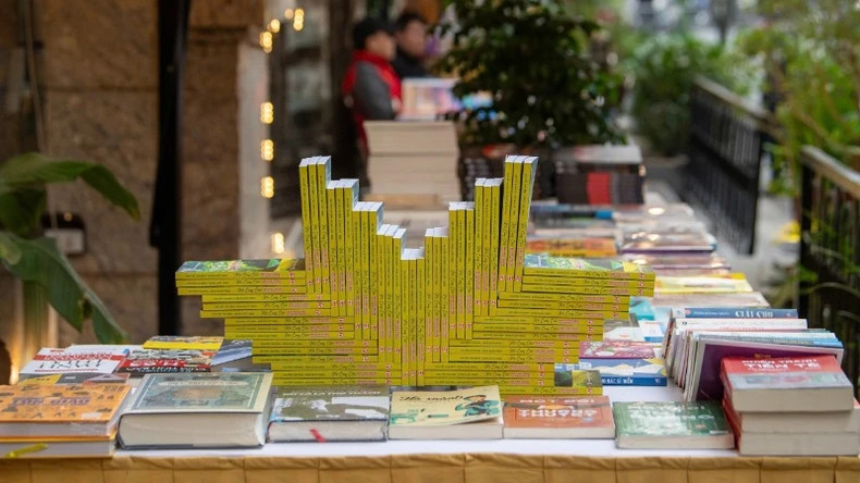 The Spring Book Fair has many quality books. The Spring Book Fair has many quality books.