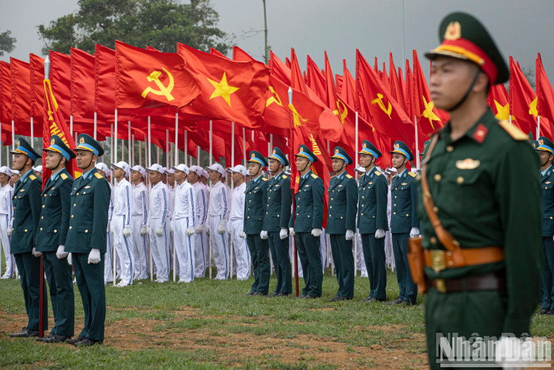 It is expected that the forces participating in the Military parade rehearsal for 50th anniversary of Southern Liberation and National Reunification Day will have 2 to 3 rehearsals in April.
