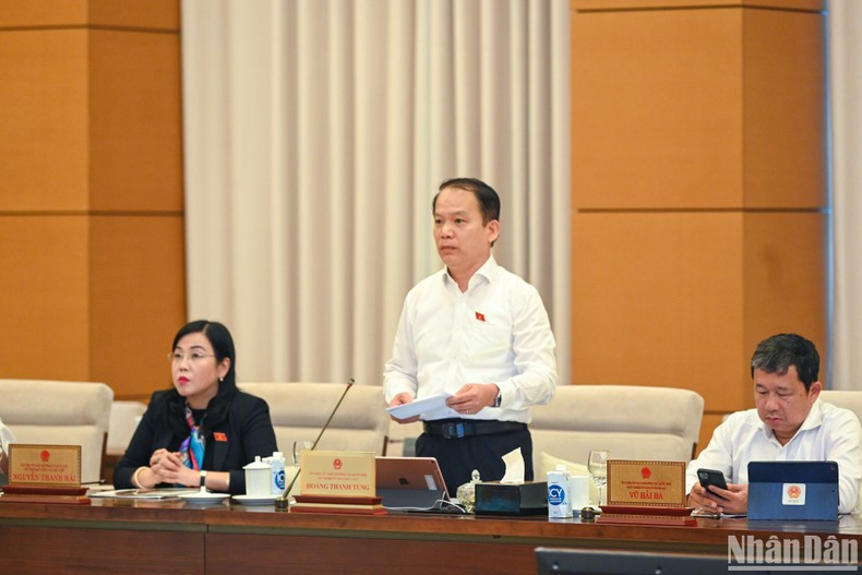 Head of NA's Committee on Legal Affairs speaks at the event Head of NA's Committee on Legal Affairs speaks at the event