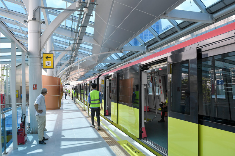 For the first 15 days of commercial operation, free rides are being offered to all passengers.